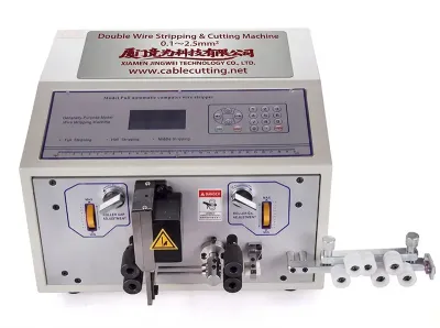 เครื่องปอกสายไฟป้อนคู่อัตโนมัติ WPM-09F