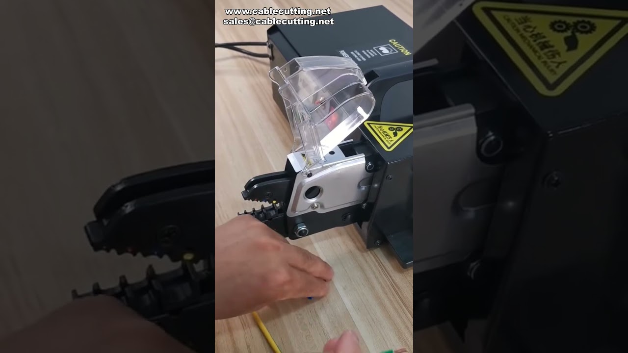 เครื่องตัด-ปอก-ไครม์สายไฟอัตโนมัติ ครบจบในเครื่องเดียว | All-in-One Terminal Crimping Machine