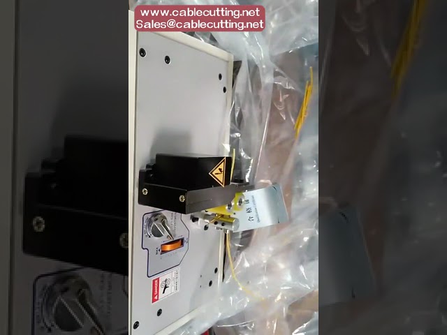 เครื่องตัดสายไฟและท่ออัตโนมัติ 200W พร้อมระบบปอกสายไฟ 2 ล้อ (ควบคุมด้วยคอมพิวเตอร์)