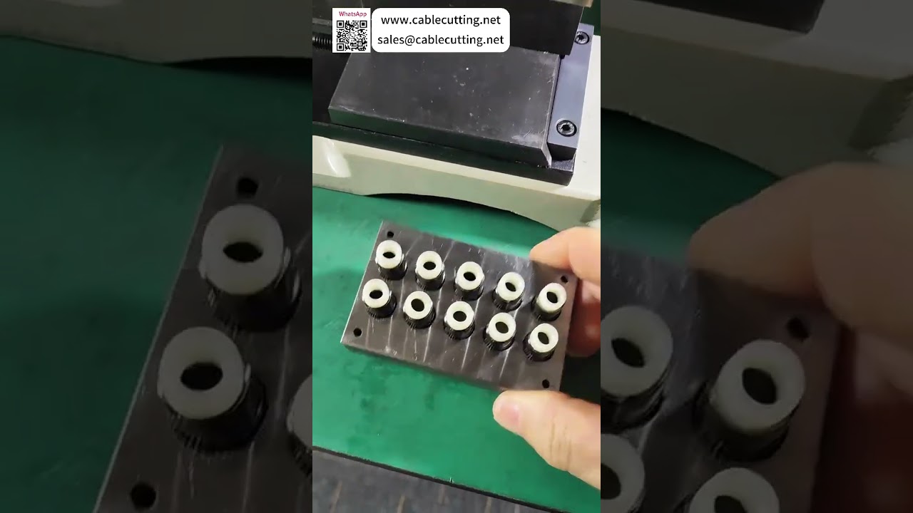 เครื่องกดน็อตและอุปกรณ์ crimp ขั้วต่อแบบเงียบ พร้อมแม่พิมพ์ปั๊มขึ้นรูปตามสั่ง - รุ่นสั้น