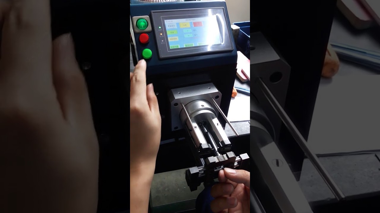 เครื่องปอกสายโคแอกเชียลอัตโนมัติ | เครื่องปอกสายเคเบิลความแม่นยำสูงสำหรับโรงงาน