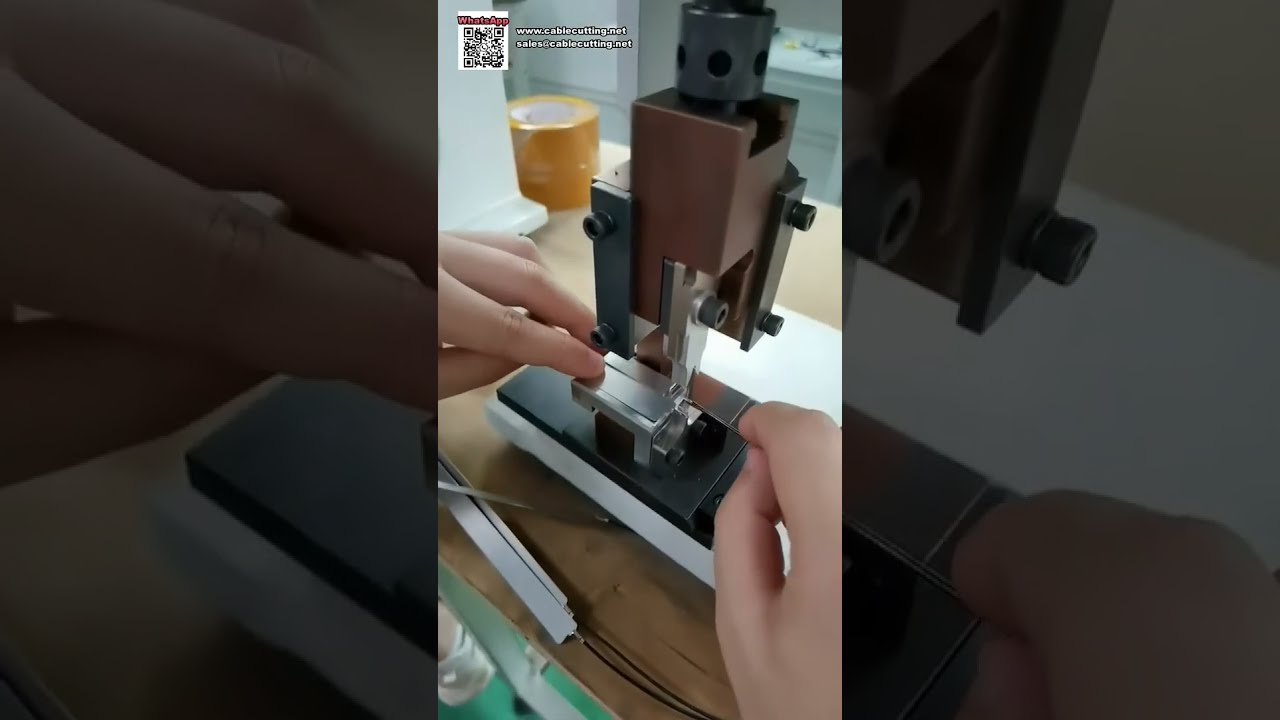 เครื่องย้ำขั้วต่อแบบเงียบ 1.5 Ton — แม่พิมพ์เดี่ยว งานสายไฟแม่นยำ
