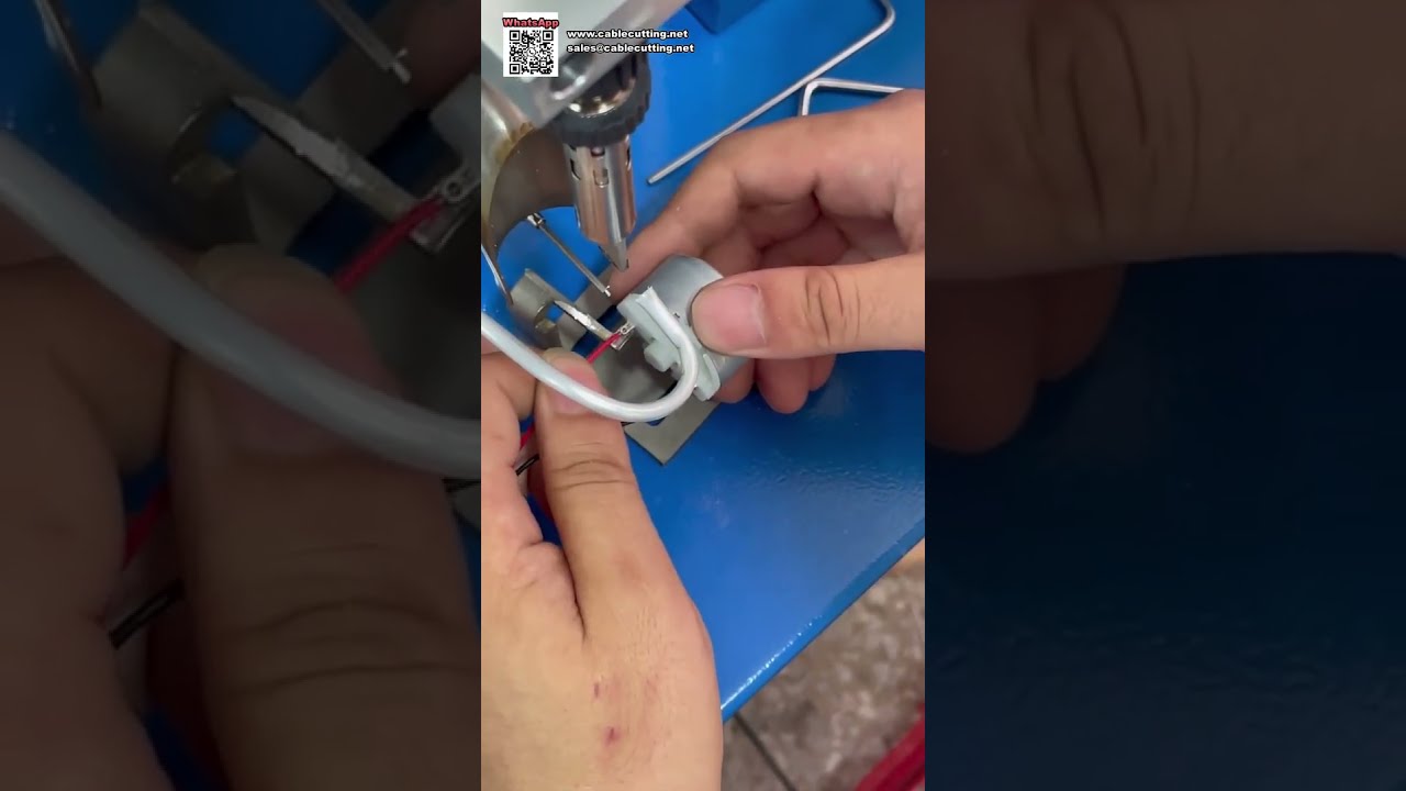 เครื่องบัดกรีสายไฟกึ่งอัตโนมัติ — งาน PCB ความแม่นยำ